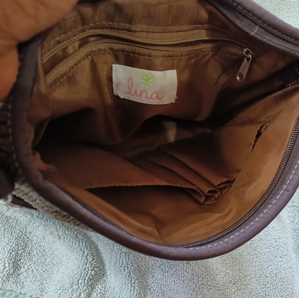 Handbag - Picture 6 of 7